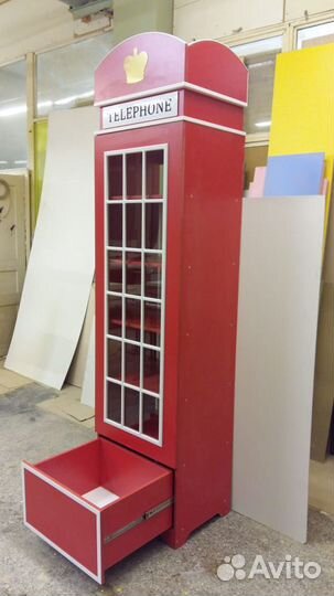 Красная Телефонная Будка Шкаф в детскую London-14