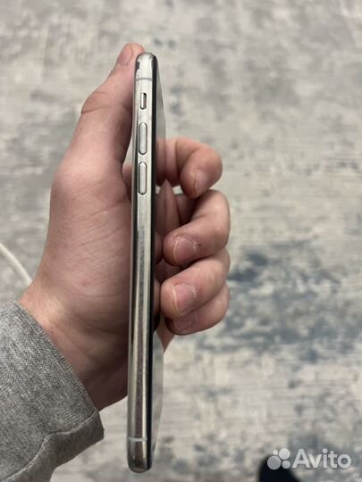 iPhone X, 256 ГБ