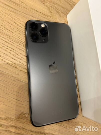 iPhone 11 Pro, 64 ГБ