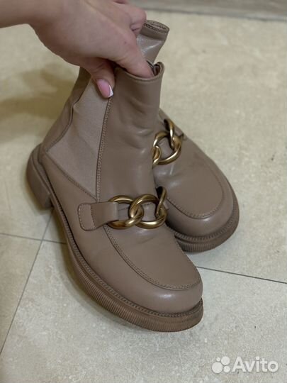 Ботинки челси женские