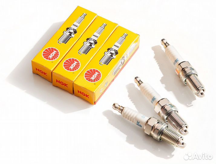 Свеча зажигания NGK DCP-R8E