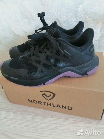 Кроссовки Northland 38р