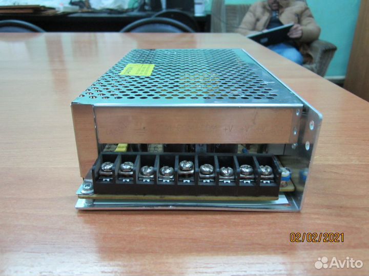 Блок питания 5v 40.A и 12v 8.A