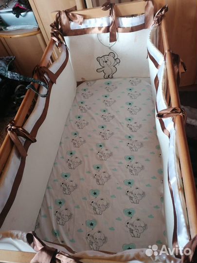 Кроватка детская