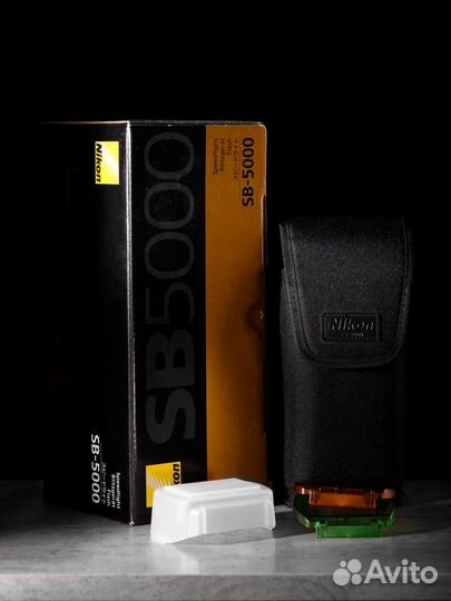 Nikon Speedlight SB-5000