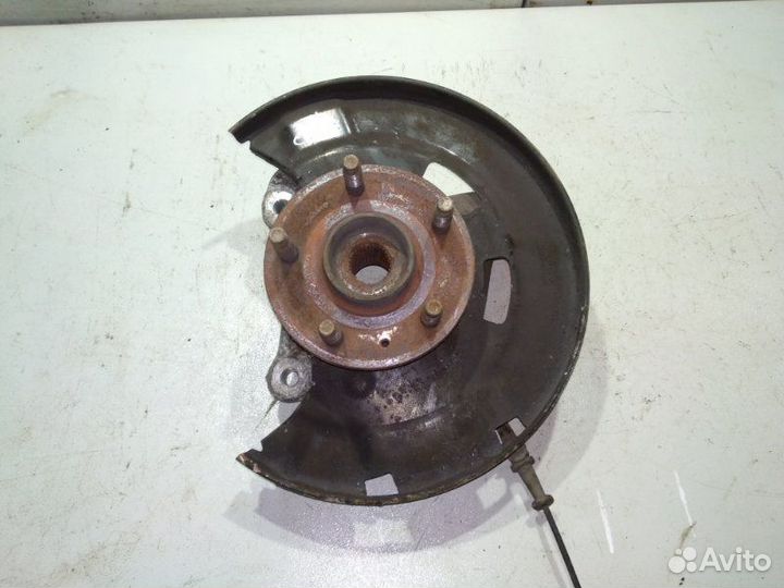 Кулак поворотный передний левый Chevrolet Cruze