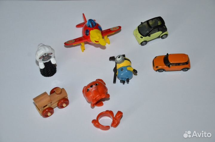 Игрушки из киндера