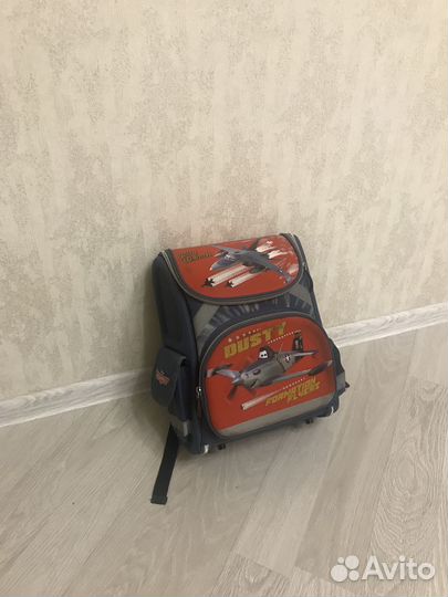 Школьный рюкзак