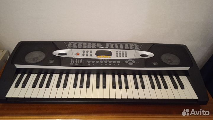 Синтезатор