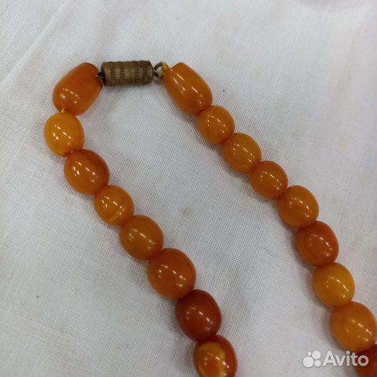 Янтарные бусы желток натуральный янтарь (сзр)