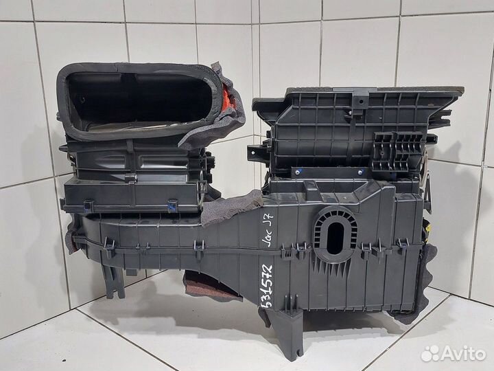 Корпус отопителя (Jac J7)