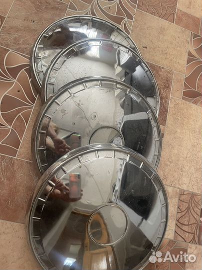 Колпаки на колеса