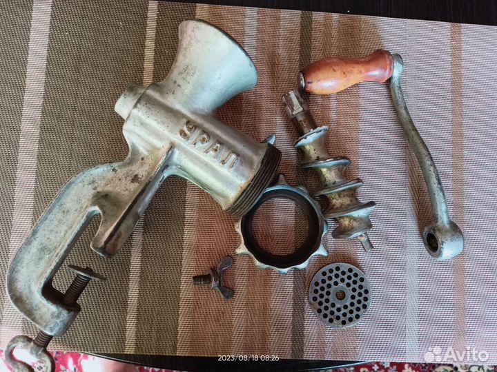 Мясорубка ручная СССР чугунная