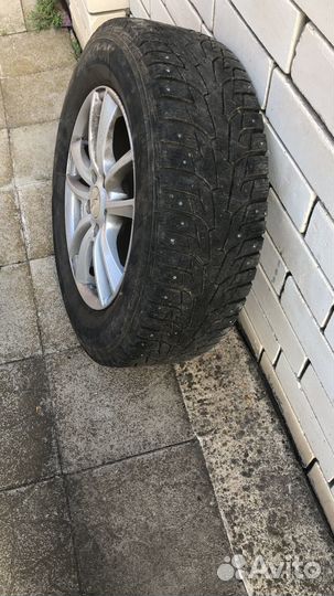 Hankook Winter I'Pike RS W419 215/65 R16