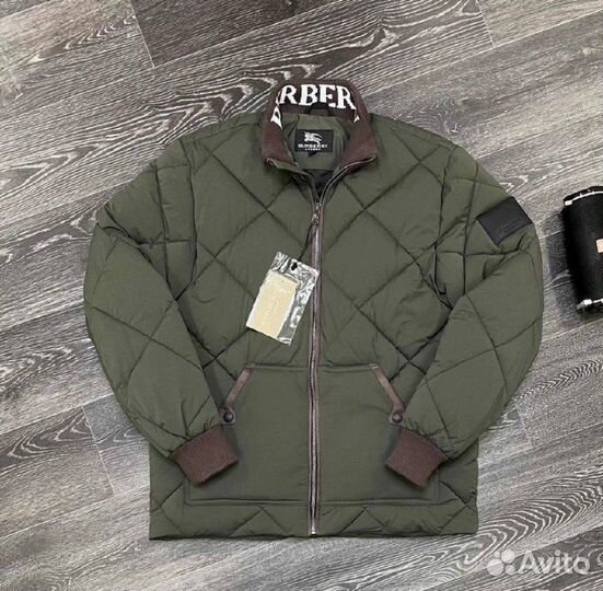 Модная демисезонка Burberry 48, 50, 52