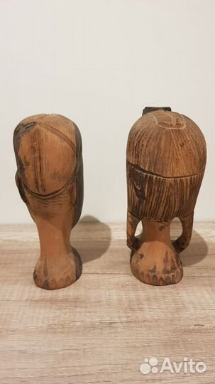 Бюсты из черного дерева (Нигерия)