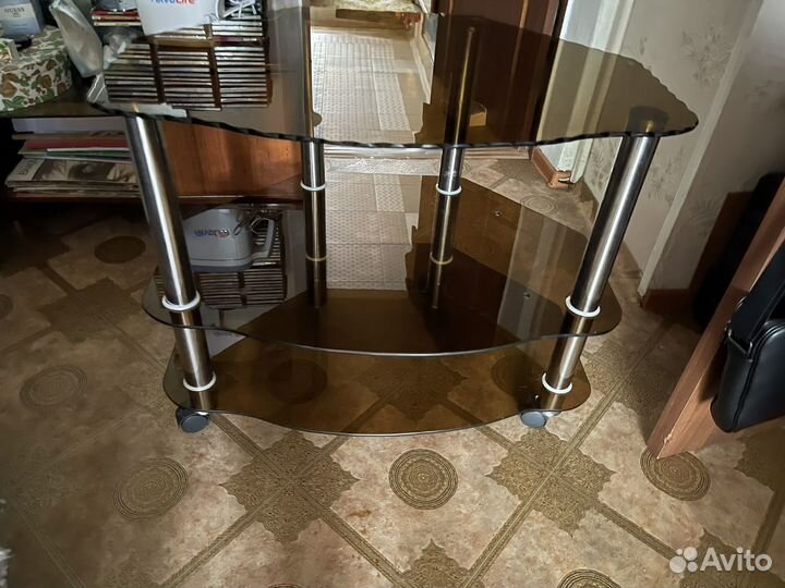 Стойка под аппаратуру