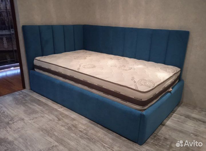 Кровать детская