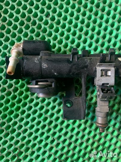 Топливная рампа Ford Focus 3 3 iqdb 2013