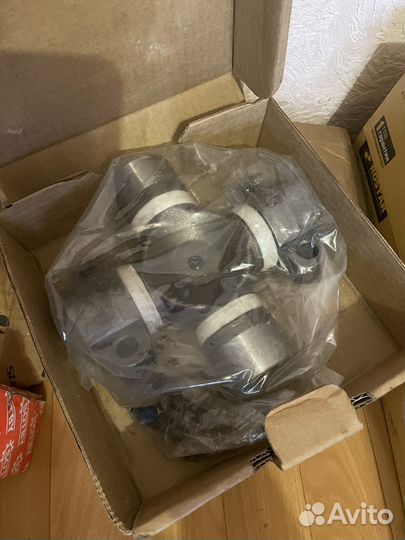 Запчасти на freightliner