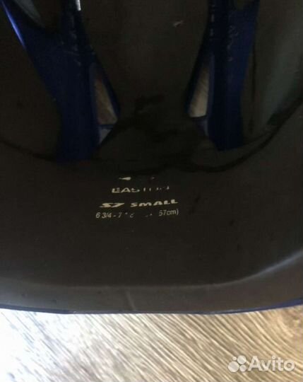 Хоккейный шлем