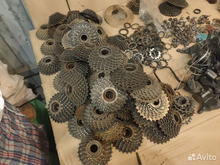 Велосипедные запчасти б/у по соточке