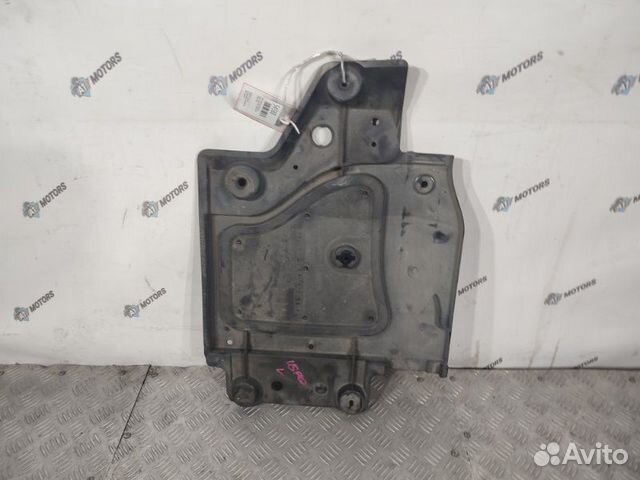 Защита днища кузова передняя левая Lexus Ls460