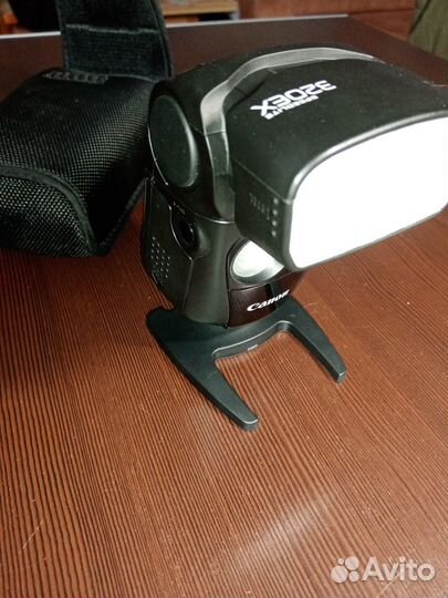 Вспышка canon 320ex speedlite