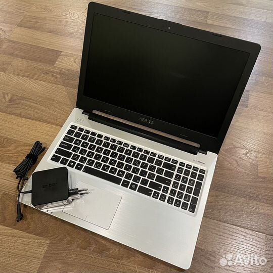 Ноутбук Asus k56cm-x0180h