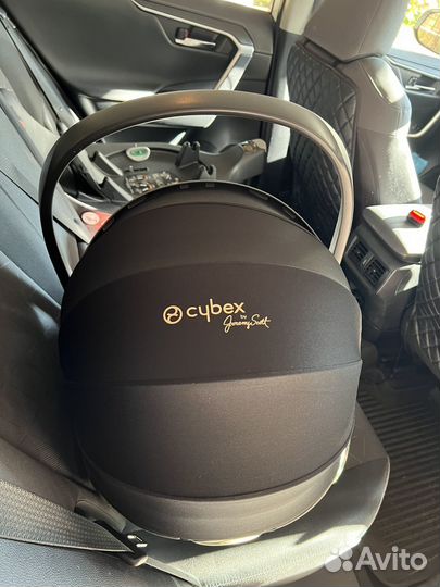 Автокресло Cybex Cloud Z Jeremy Scott Wings