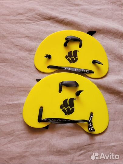 Инвентарь для плавания