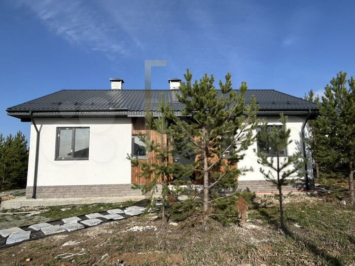 Дом 100 м² на участке 6,7 сот.