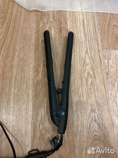 Выпрямитель для волос