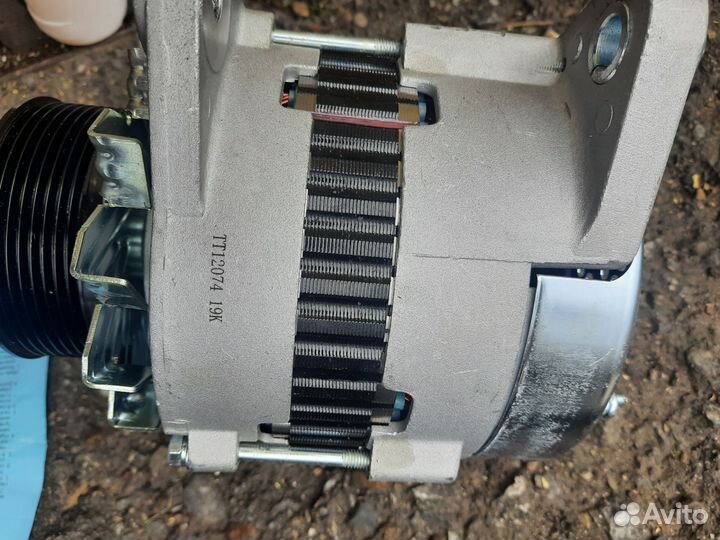 Запчасти генератор на komatsu 355