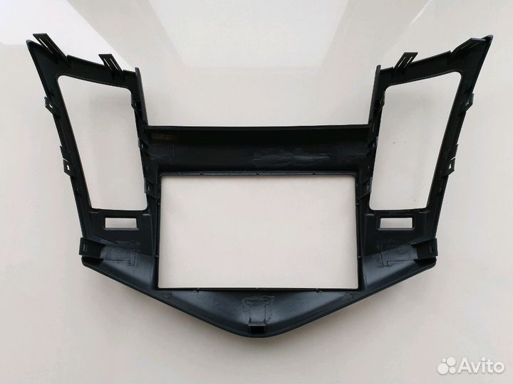 Переходная рамка 2DIN Chevrolet Cruze дорестайлинг
