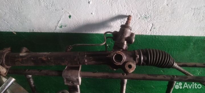 Рулевая рейка toyota