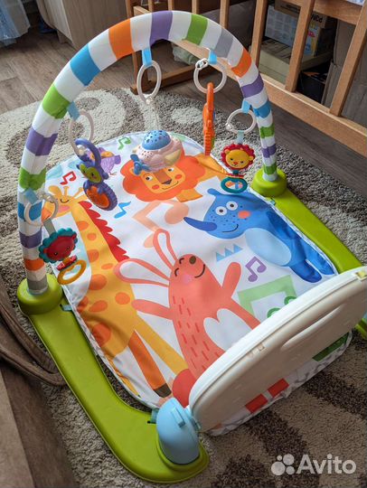 Развивающий коврик с пианино