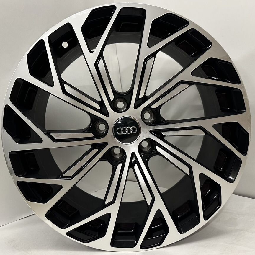 Литые диски FR Replica TY8005 8×R18 5×112