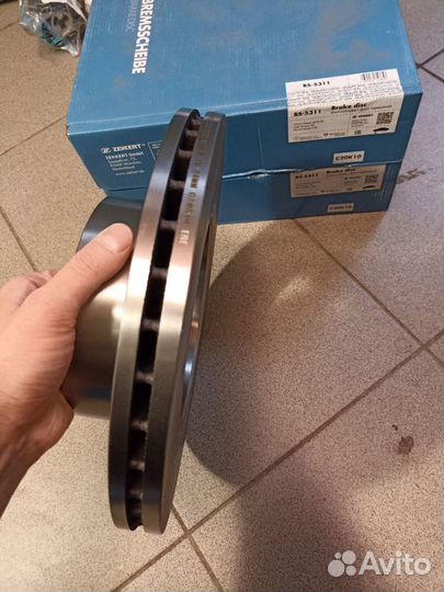 Тормозной диск передний Opel movano Renault master