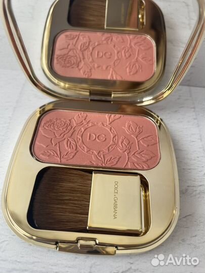 Dolce gabbana румяна 400 тон