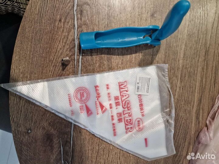 Инвентарь для выпечки. мороженица. формочки