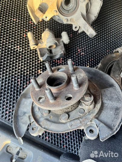 Ступицы задние для Toyota caldina левая/правая