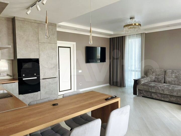 3-к. квартира, 90 м², 8/24 эт.