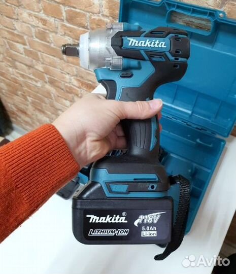 Гайковерт Makita