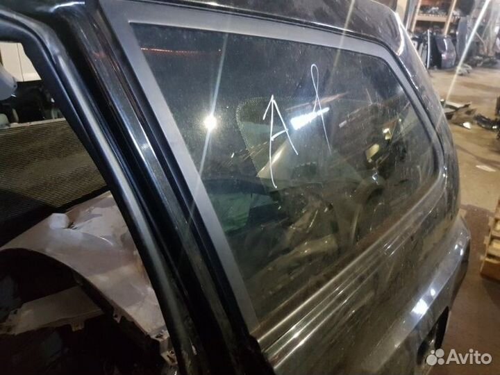 Форточка кузова задн. лев. (SsangYong Kyron)