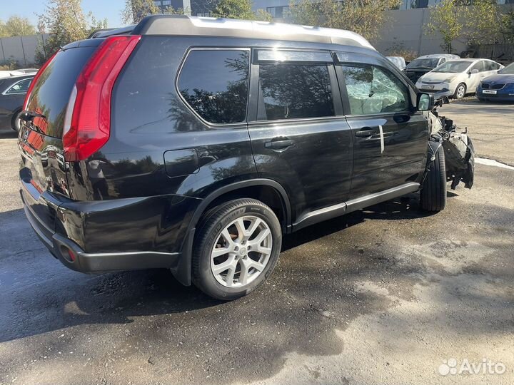 Nissan X-Trail 2.0 CVT, 2014, битый, 103 000 км