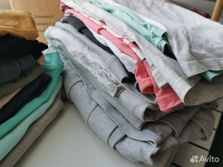 Пакет вещей женских 44-46 размера