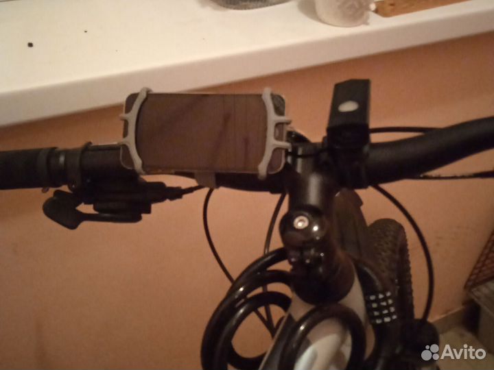 Держатель для телефона на велосипед