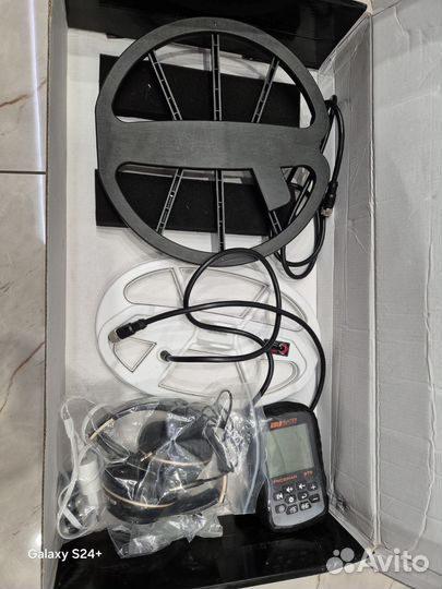 Металлоискатель gold hunter b75