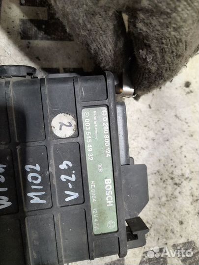 Эбу двигателя Mercedes W124 M102 V-2.3